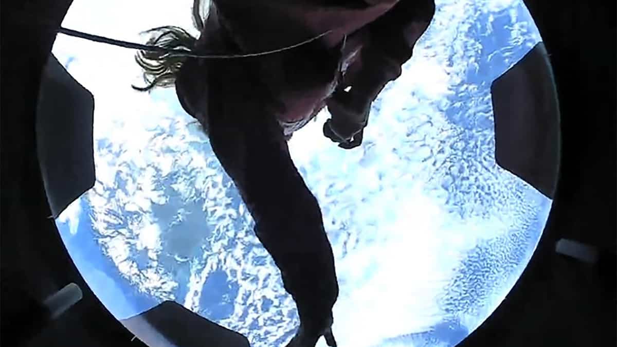 EN PHOTOS | Voici à quoi ressemble la vie dans l'espace pour les touristes de SpaceX