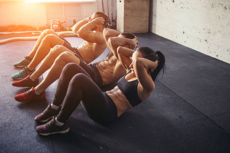 Image principale de l'article Les meilleurs exercices pour avoir des abdo