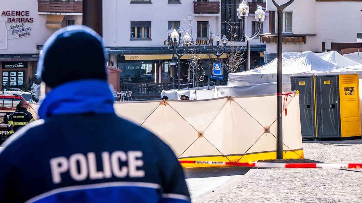 Incendie meurtrier d'un bar en Suisse: la thèse des feux de Bengale privilégiée