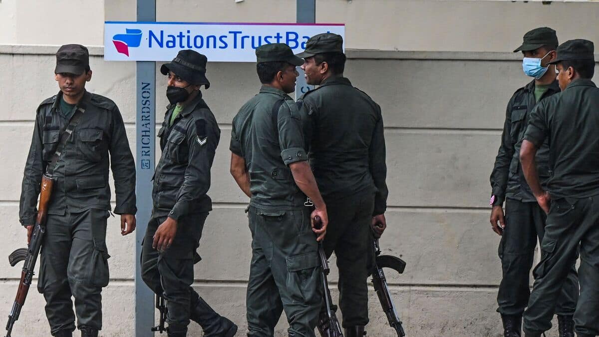 Sri Lanka: at least 23 dead in prison clashes Sri Lanka: at least 23 dead in prison clashes