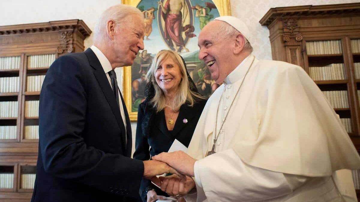 Tête-à-tête avec le pape pour Biden, qui veut revenir sur le devant de la scène internationale