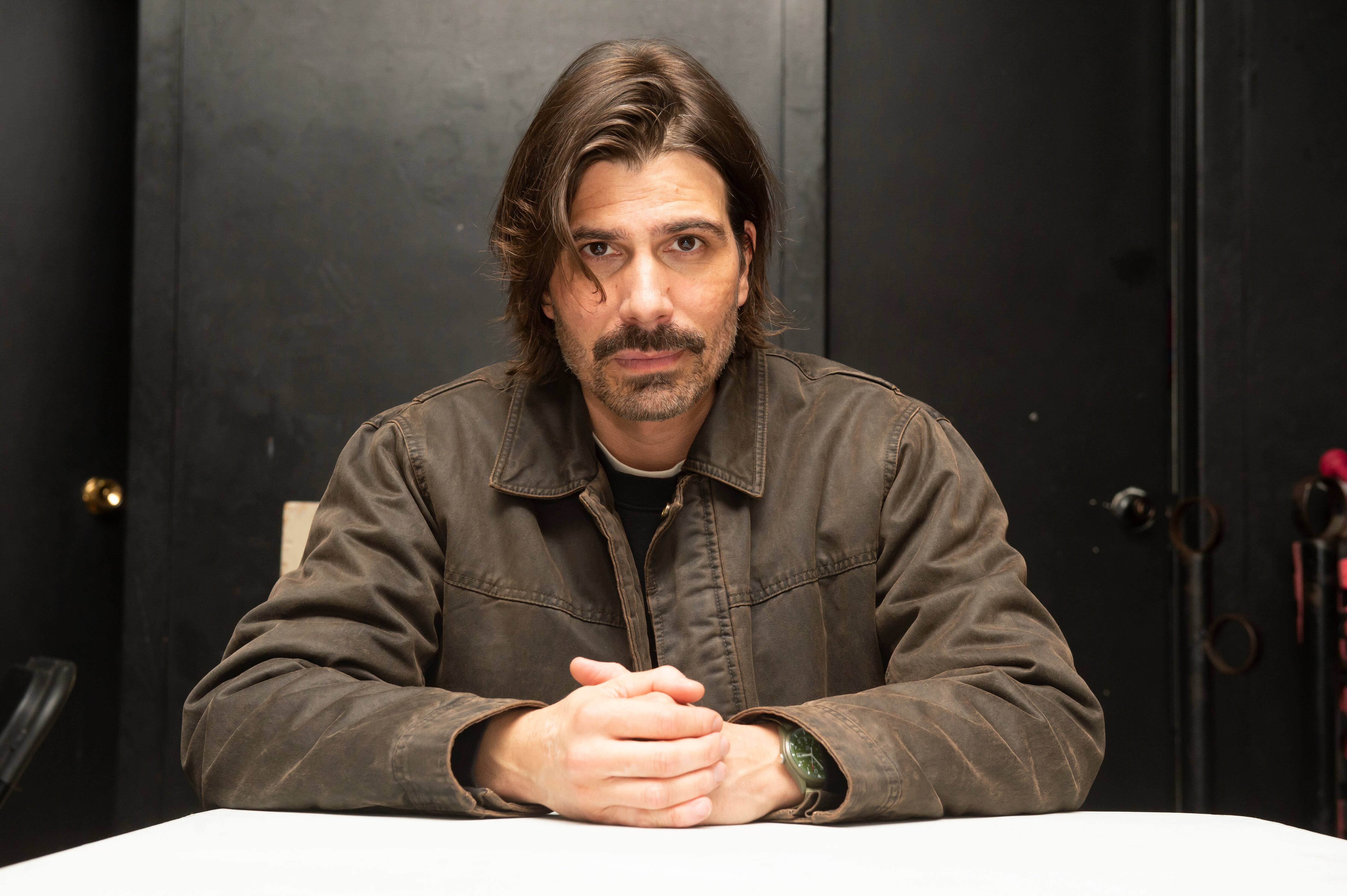 In Prescott, Etienne Pilon plays a newcomer in a small municipality. Her character will be closer to the one defended by Catherine Chabot.