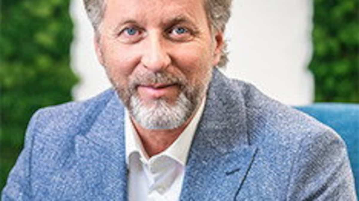 Où vont vos impôts: le PDG de la Société d’habitation du Québec gagne 267 000$, mais il a besoin d’un «coach» en gestion!