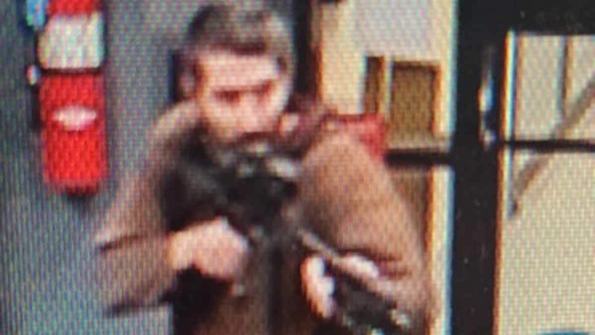 Police et armée ont échoué à empêcher la pire tuerie aux États-Unis en 2023, selon un rapport