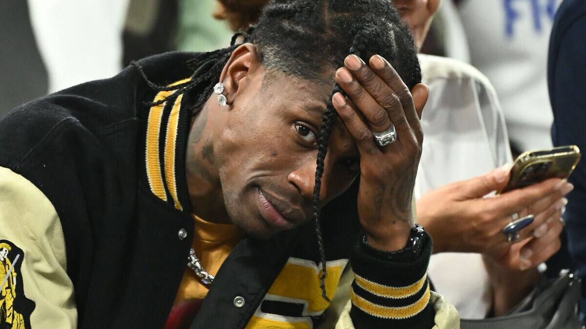 Violences: le rappeur américain Travis Scott remis en liberté à Paris sans poursuites