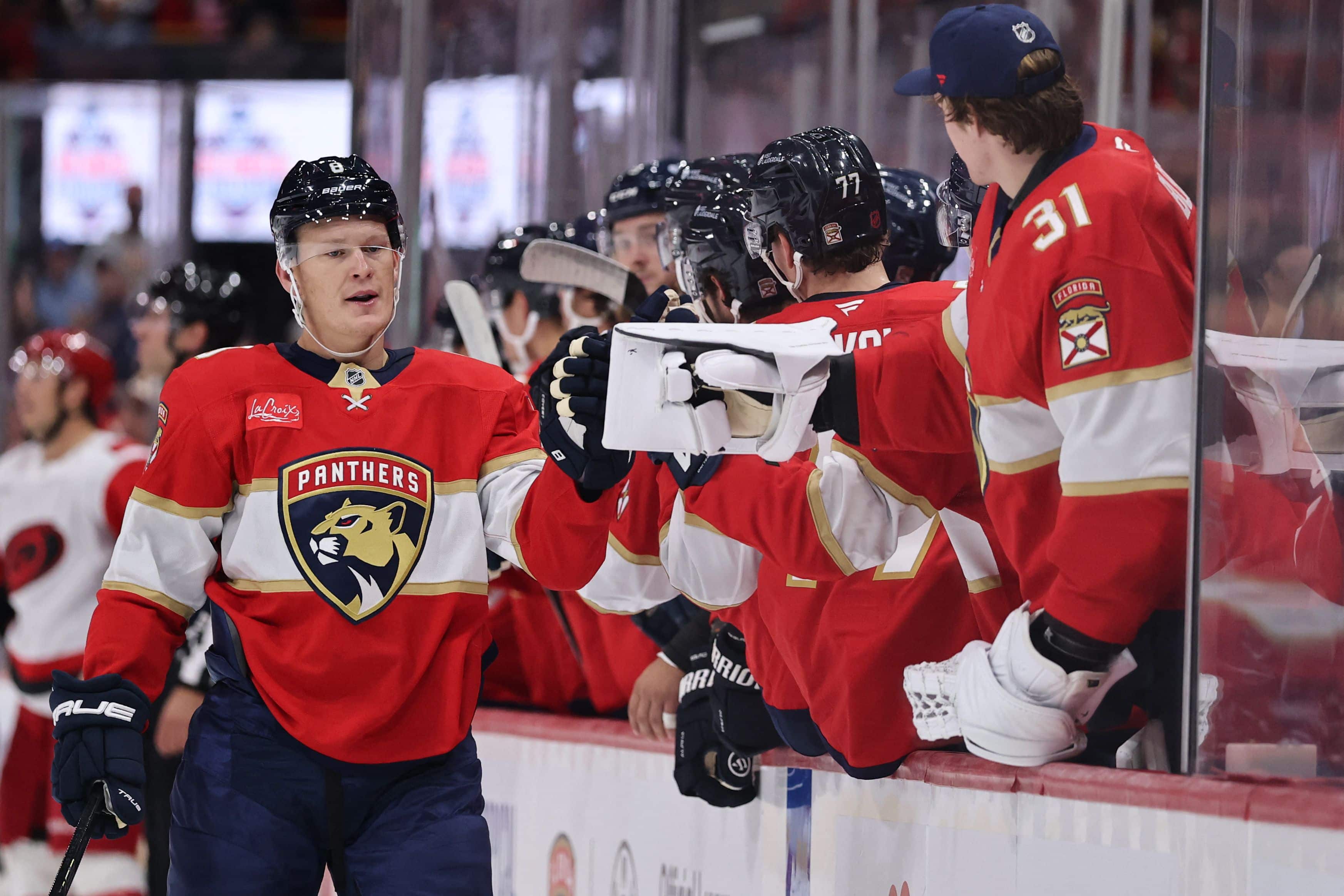 Un début à la Gordie Howe pour Brady Tkachuk avec les Panthers
