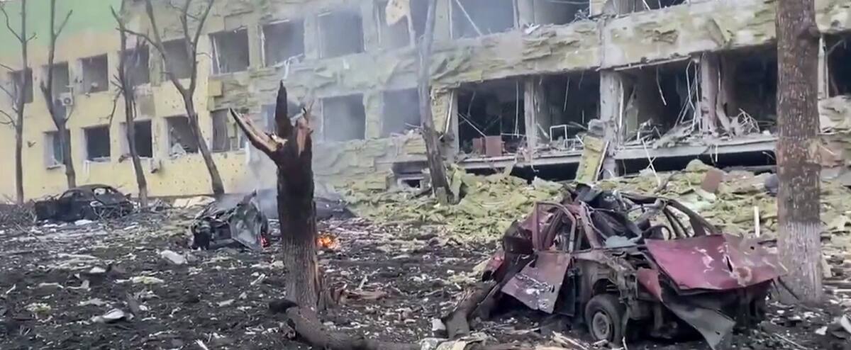 Bombardements à Marioupol: comme si on s’apprêtait à raser Laval de la carte