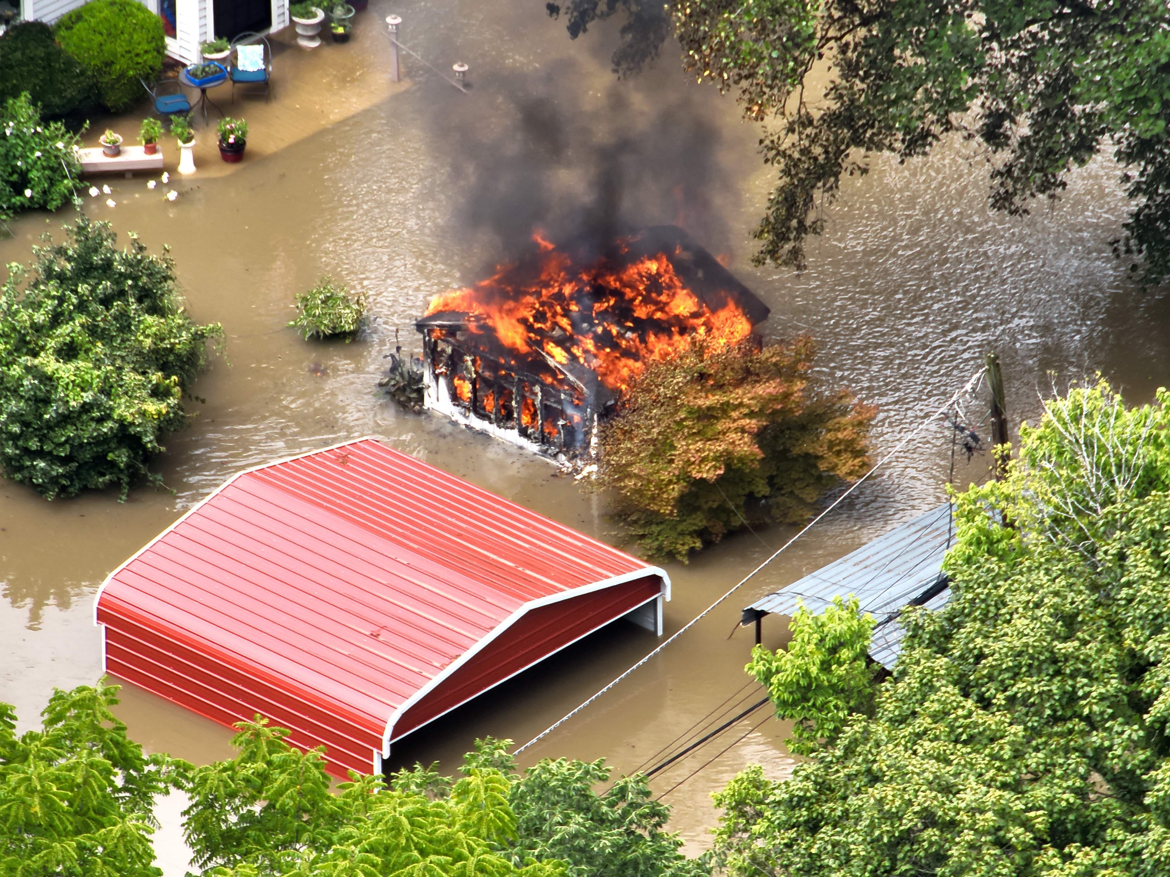 Cinq morts dans des inondations et des orages aux États-Unis