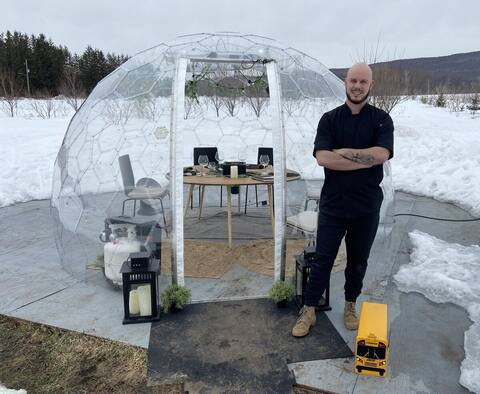 French chef opens mobile restaurant