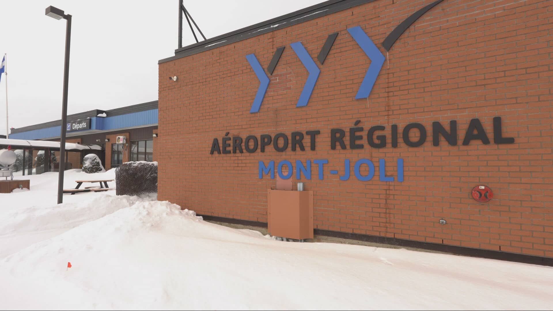 Fraude amoureuse: plusieurs cas constatés à l'aéroport de Mont-Joli