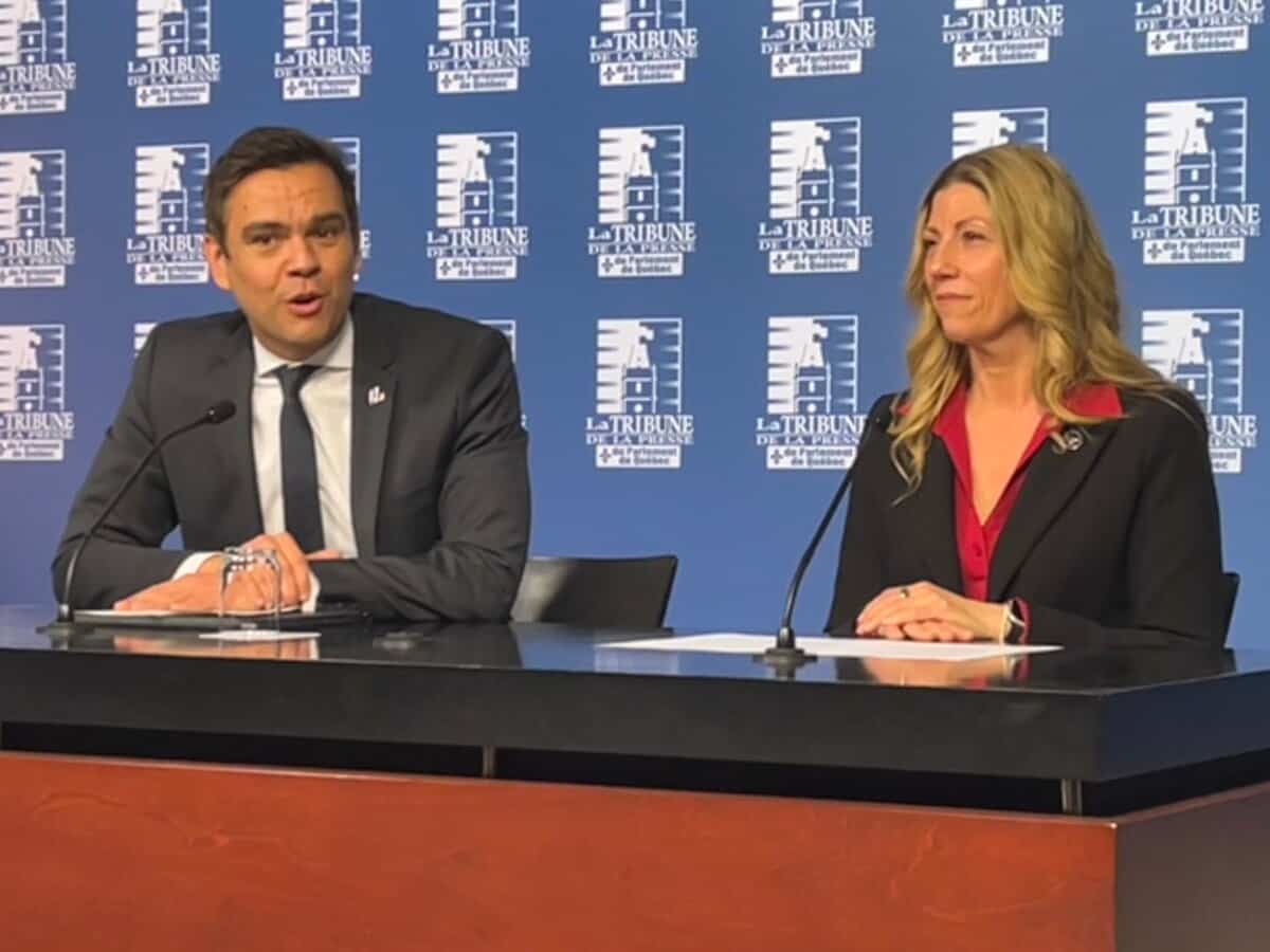 «Personnes ayant des menstruations»: Pas une erreur, selon M