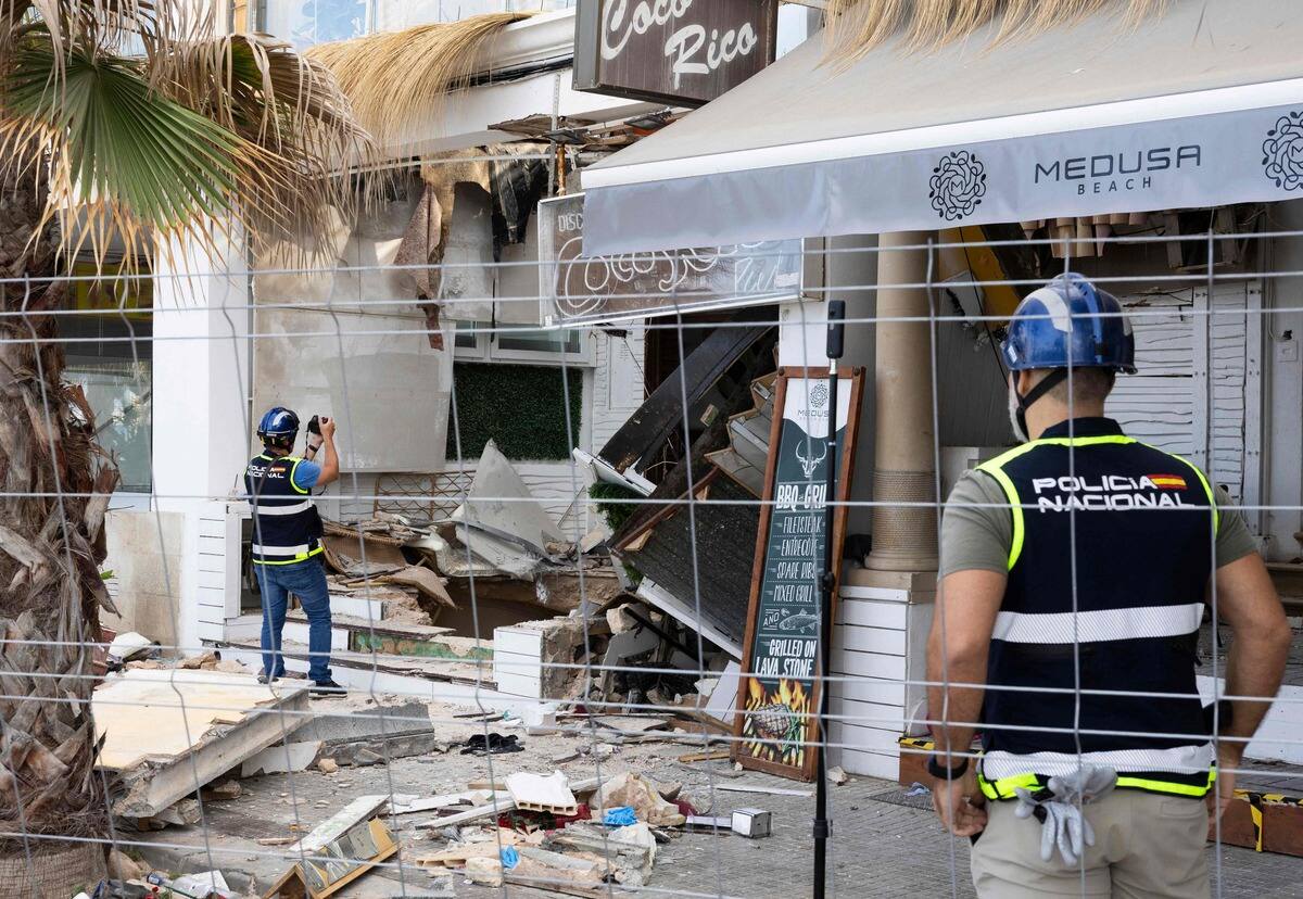 [EN IMAGES] L'effondrement d'un bar rempli de touristes fait quatre morts et plusieurs bless&eacute;s en Espagne