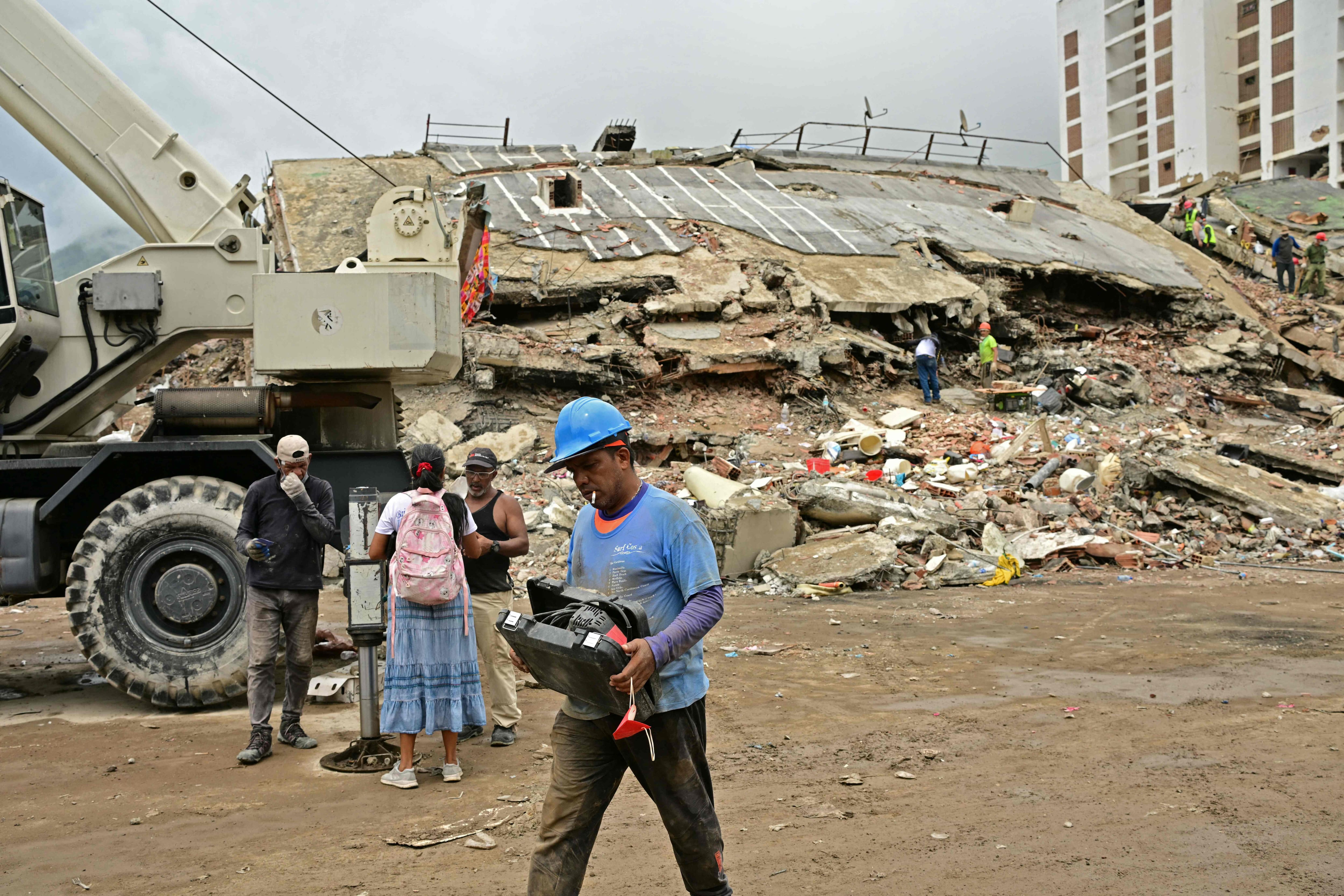 “Stay until the end”: the self-sacrifice of a volunteer traumatized by the double earthquake in Venezuela
