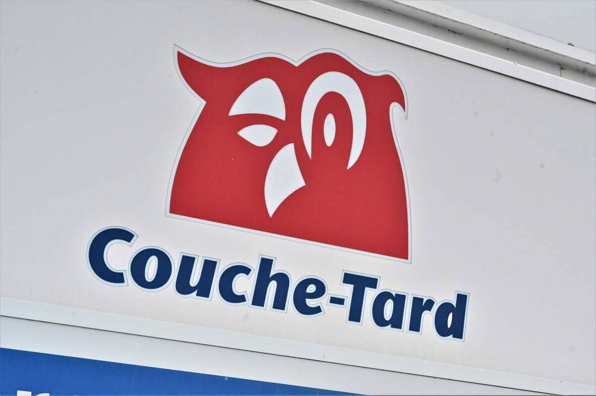 Un autre PDG unilingue anglophone pour Couche-Tard