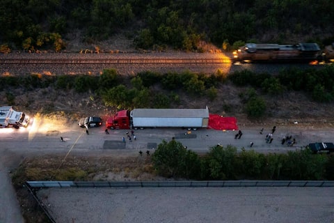 At least 46 immigrants found dead in heavy truck in Texas