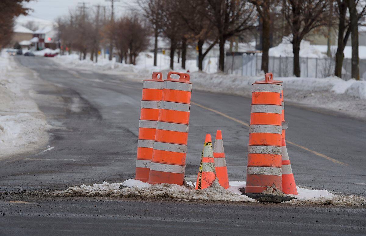 Les cônes orange de Montréal sont en train de nous rendre fous JDM