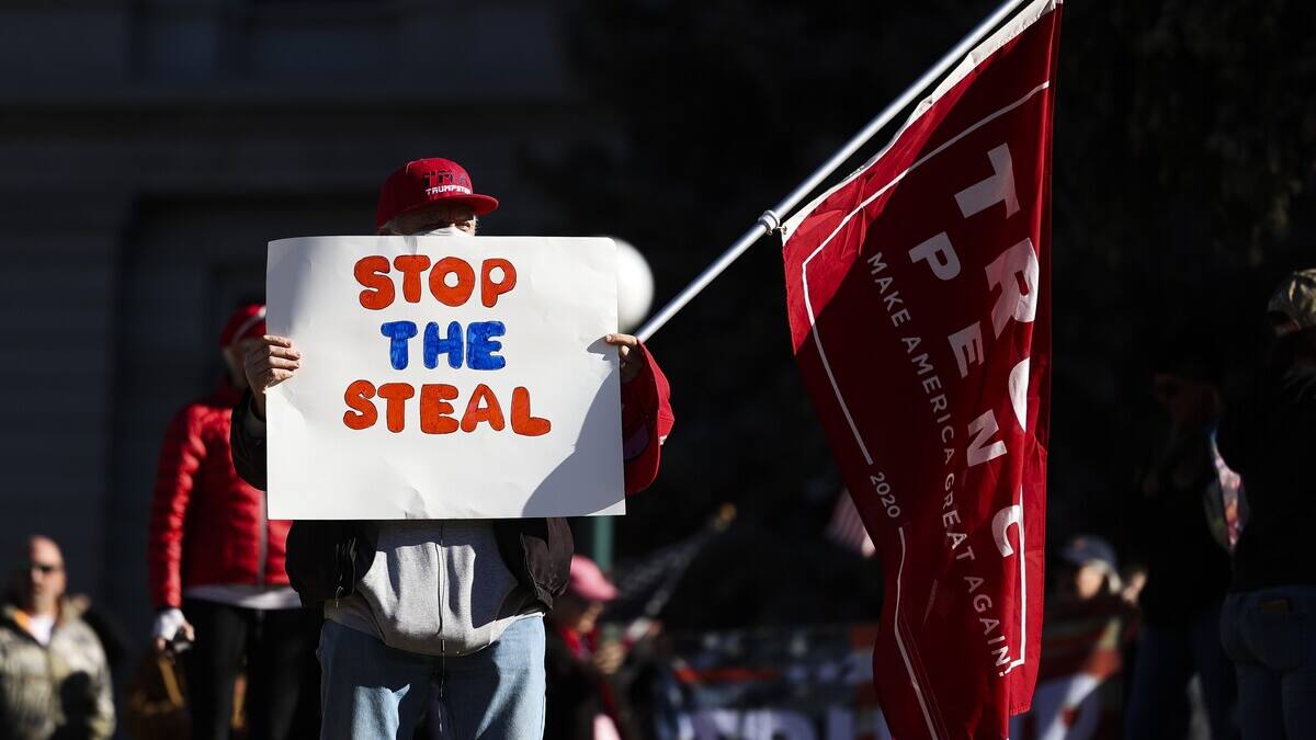 Ruse douteuse des libéraux pour semer la zizanie chez les conservateurs et profiter de l'effet Trump