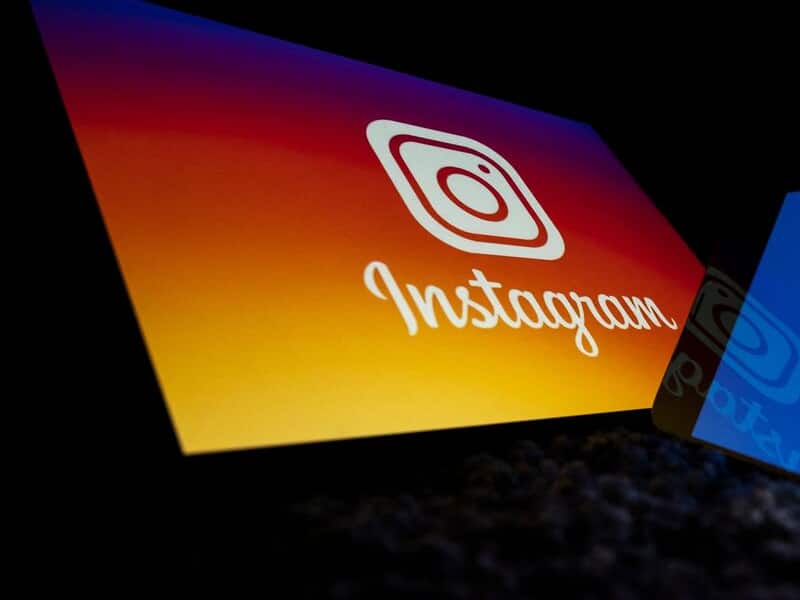 La France se rapproche dune interdiction des réseaux sociaux au moins de 15 ans