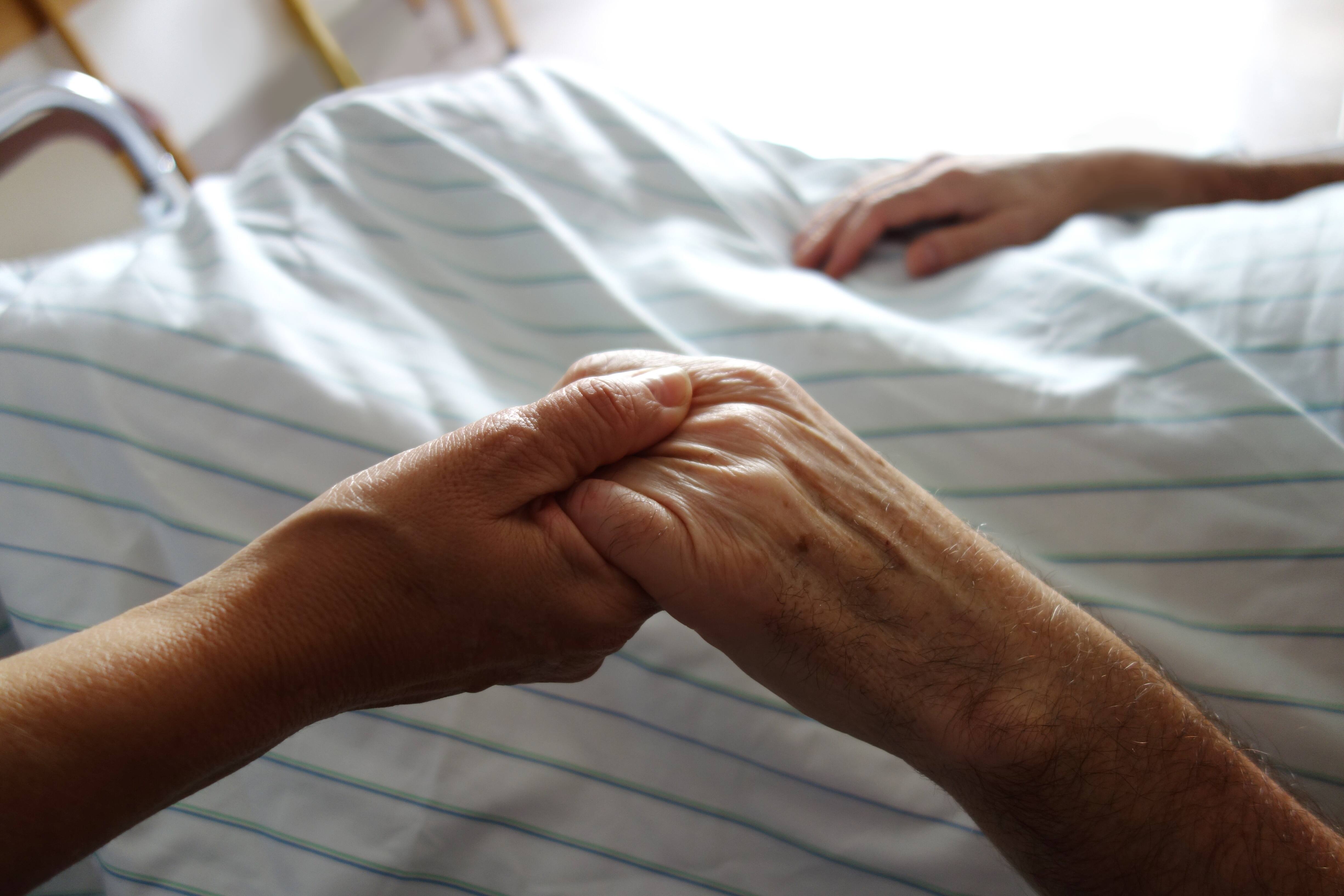 Aide Medicale A Mourir Des Cas D Alzheimer Admissibles Tva Nouvelles