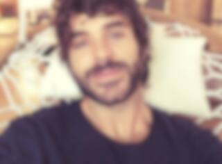 Alex Nevsky offre une chanson en cadeau à ses fans