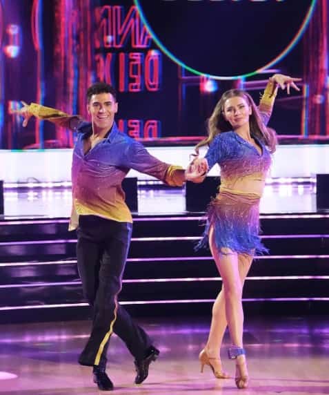 「彼らは私を利用した」：犯罪者のアンナ・デルヴィー、番組「ダンシング・ウィズ・ザ・スター」に出演後に批判