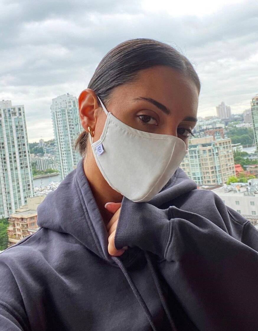 8 endroits où acheter de TRÈS beaux masques | Salut Bonjour