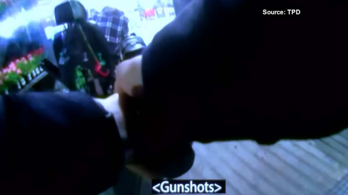 Tué de neuf balles pour avoir tourné le dos à un policier en fauteuil roulant