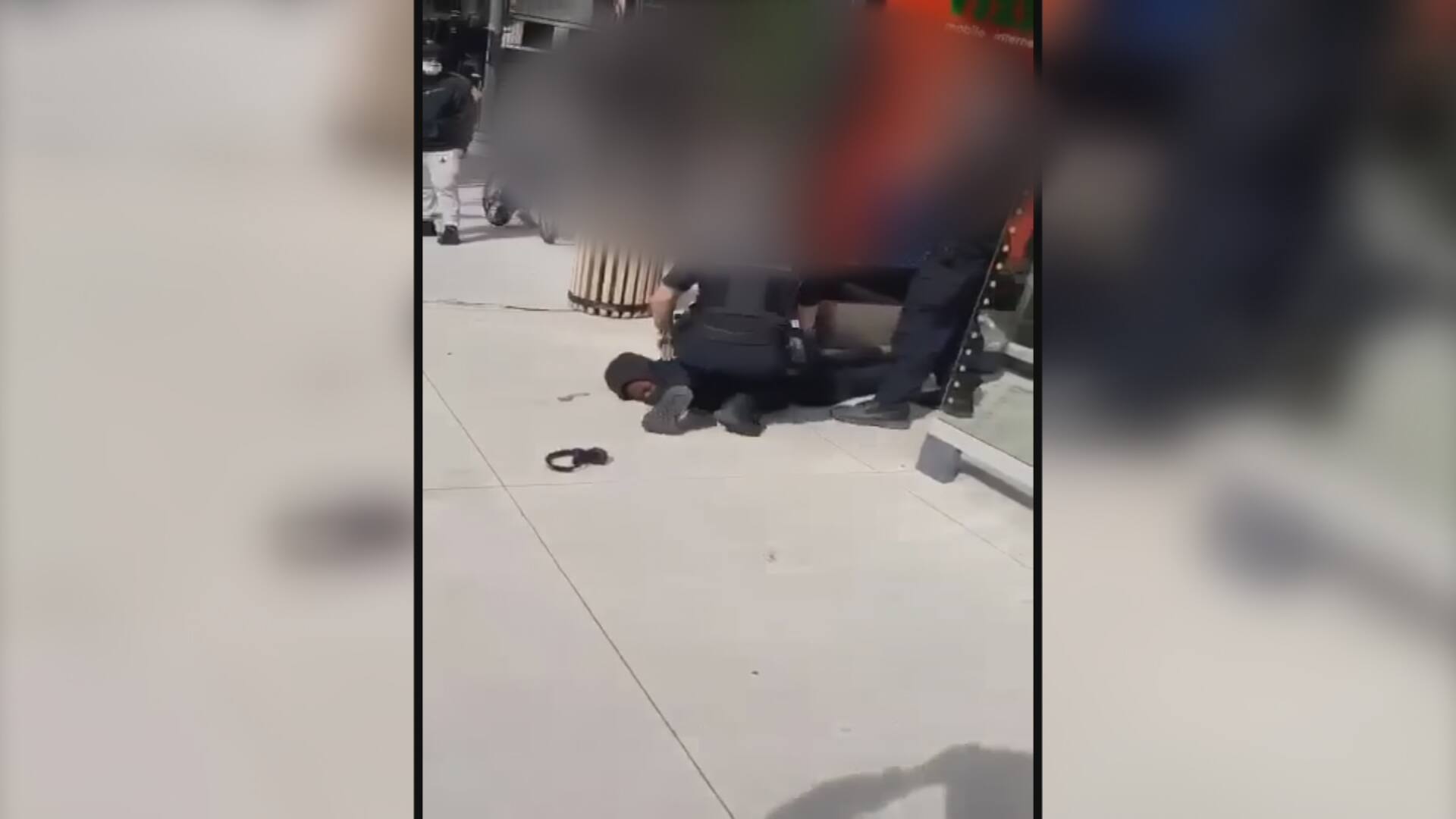 Arrestation filmée à Montréal: un cas de profilage racial? | TVA Nouvelles