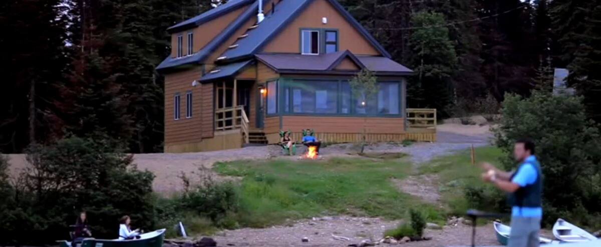 La demande pour les chalets loin de faiblir