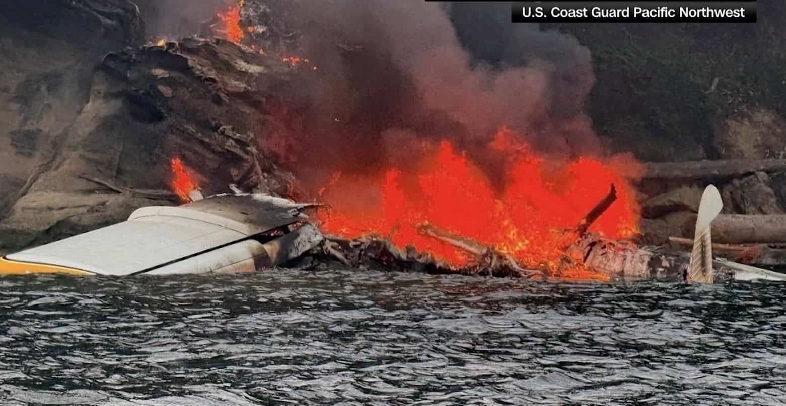 IN PICTURES | Seaplane catches fire after emergency landing in Washington state