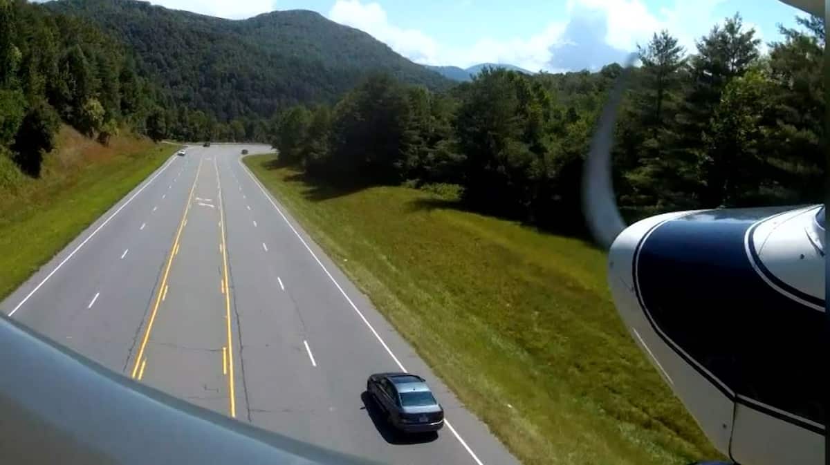 Pictures | Plane makes emergency landing on highway Pictures | Plane makes emergency landing on highway