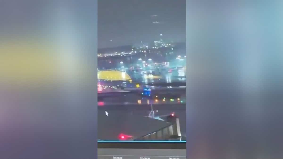 VIDÉO | La violente collision entre l’avion d’Air Canada et un camion à l’aéroport LaGuardia filmée