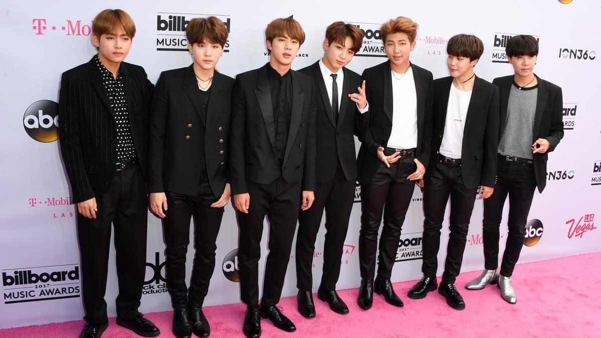 Le label de BTS plonge en bourse après l'annonce d'une pause du boys band