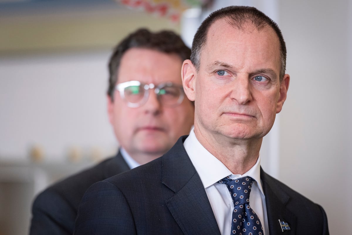 Situation financi&egrave;re du Qu&eacute;bec: un d&eacute;ficit de 1,2 G$ de plus que pr&eacute;vu