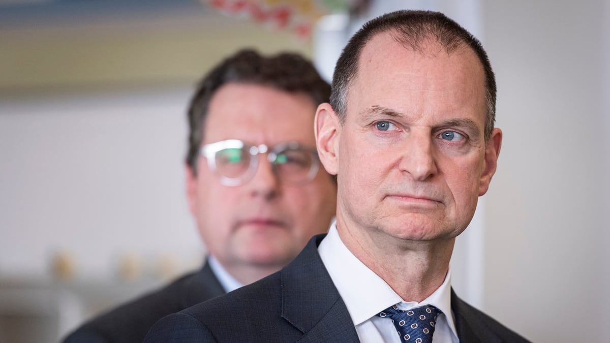 Situation financière du Québec: un déficit de 1,2 G$ de plus que prévu