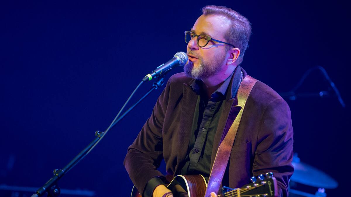 Luc De Larochellière: une rétrospective harmonieuse