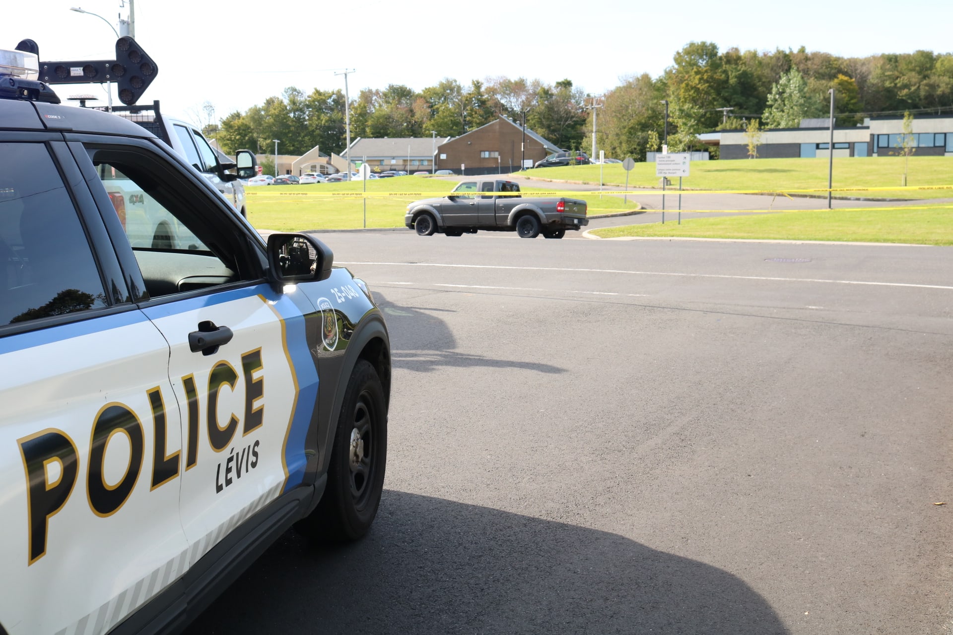 Une piétonne blessée grièvement dans une collision avec une camionnette à Lévis