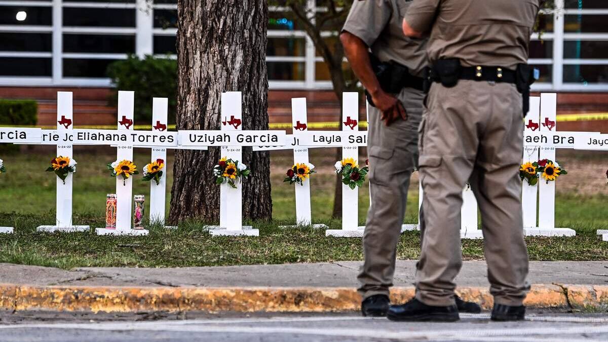 Des policiers ont raté leur chance d'abattre le tireur d’Uvalde, selon un rapport