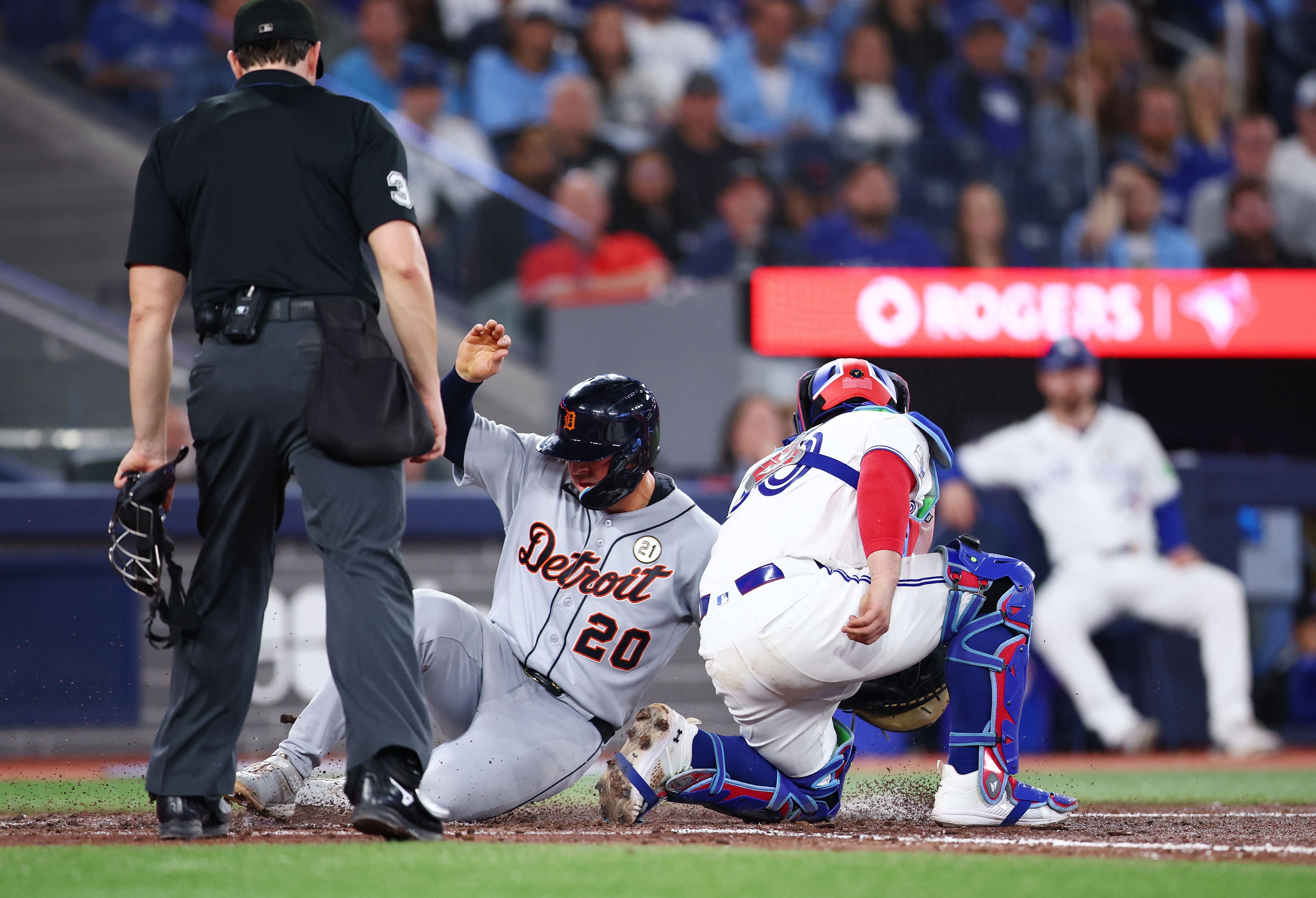 Les Blue Jays plus près que jamais du précipice