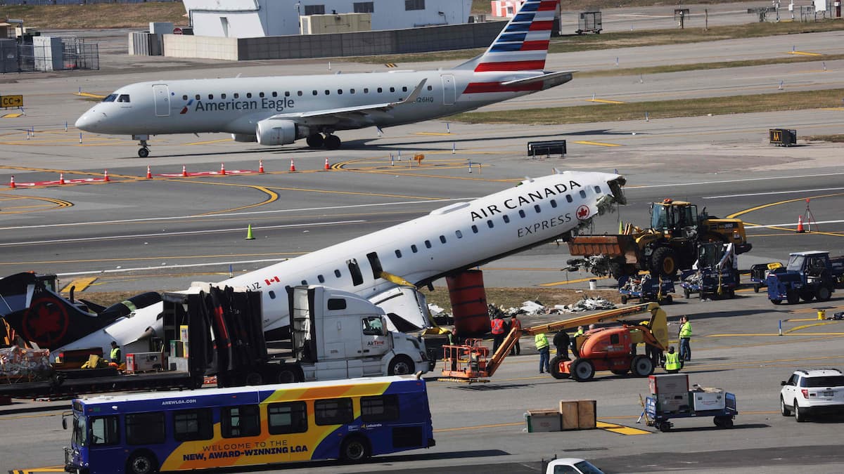Collision mortelle à l’aéroport LaGuardia: quatre personnes toujours hospitalisées à New York