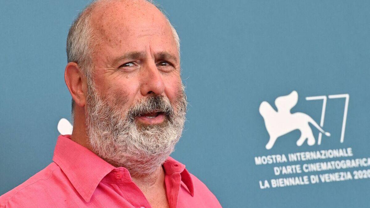 Mort du réalisateur de «Coup de Foudre à Notting Hill» Roger Michell