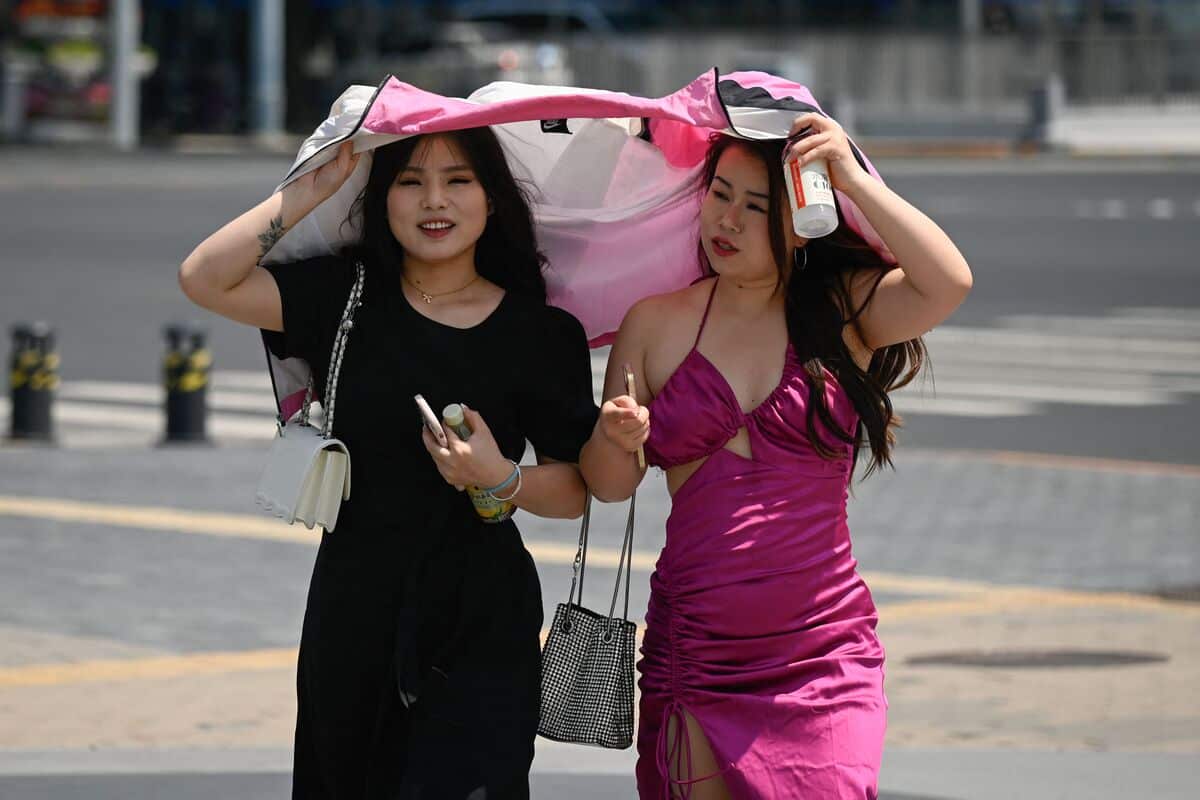 Chine: pluies et inondations dans le sud, canicule au Nord
