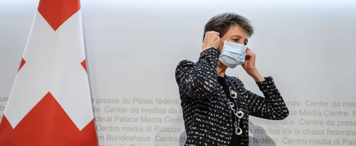 Switzerland imposes measures to stem an "exponential" increase in cases 1