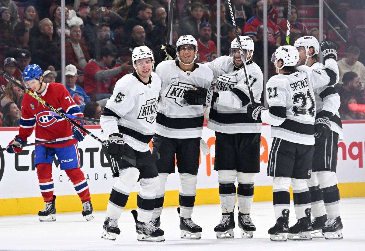 Revers du Canadien face aux Kings: inacceptable aux yeux de Martin St-Louis
Revers du Canadien face aux Kings: inacceptable aux yeux de Martin St-Louis