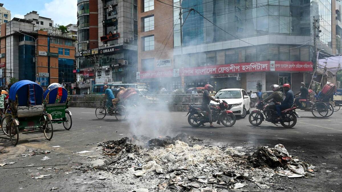 Bangladesh: le Parlement dissous au lendemain de la fuite de la Première ministre