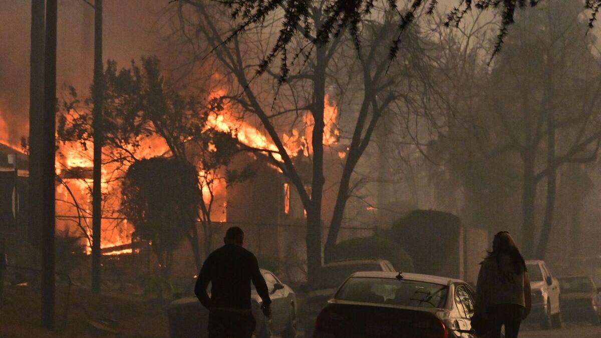Rafales de vent, feux incontrôlables, évacuations massives: ce qu’il faut savoir sur les incendies violents en Californie