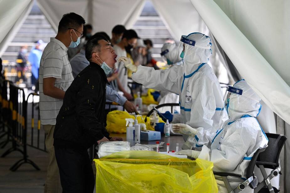 Image principale de l'article Shanghai: des clôtures pour les empêcher de sortir