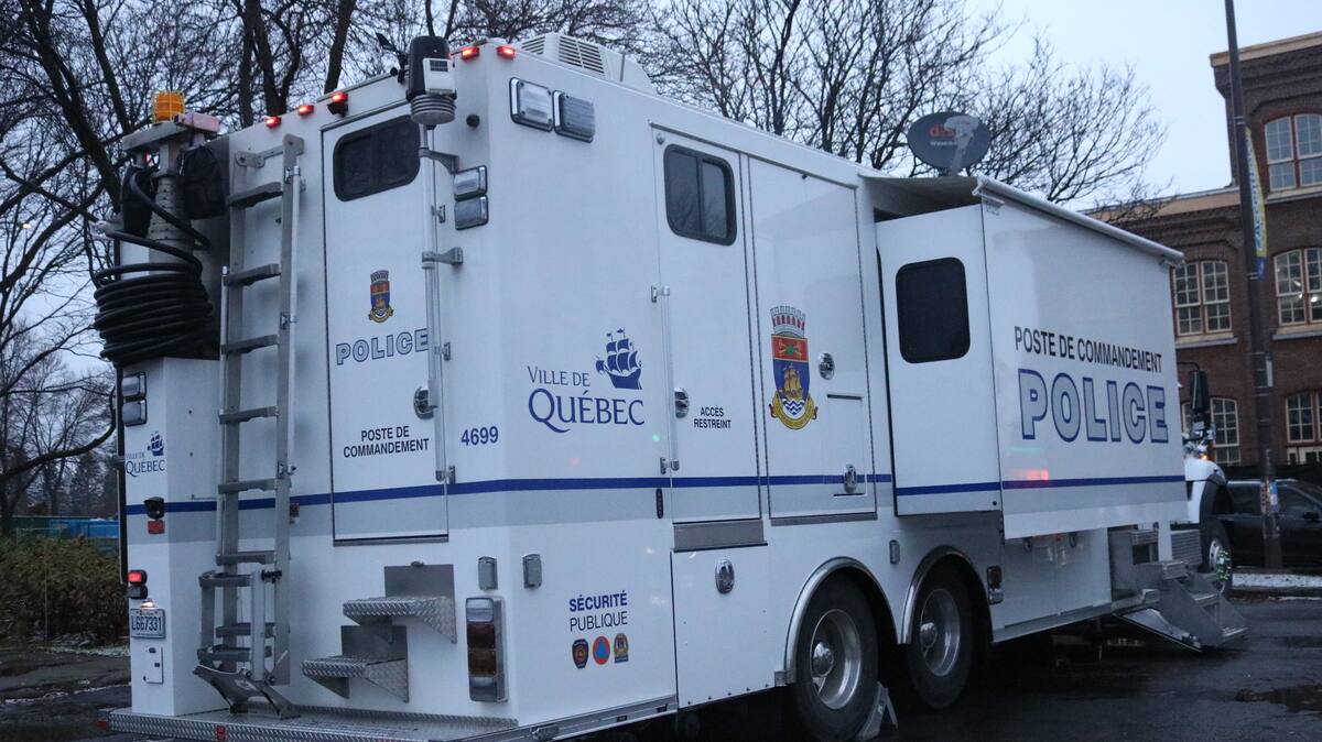 Incendie mortel dans Saint-Roch: «on veut savoir ce qu’il s’est passé», souffle la fille des victimes