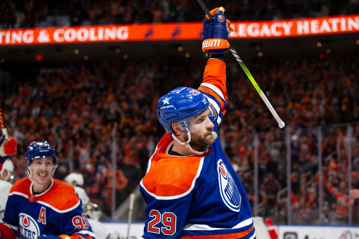 Les Oilers envoient Danault et Dubois en vacances