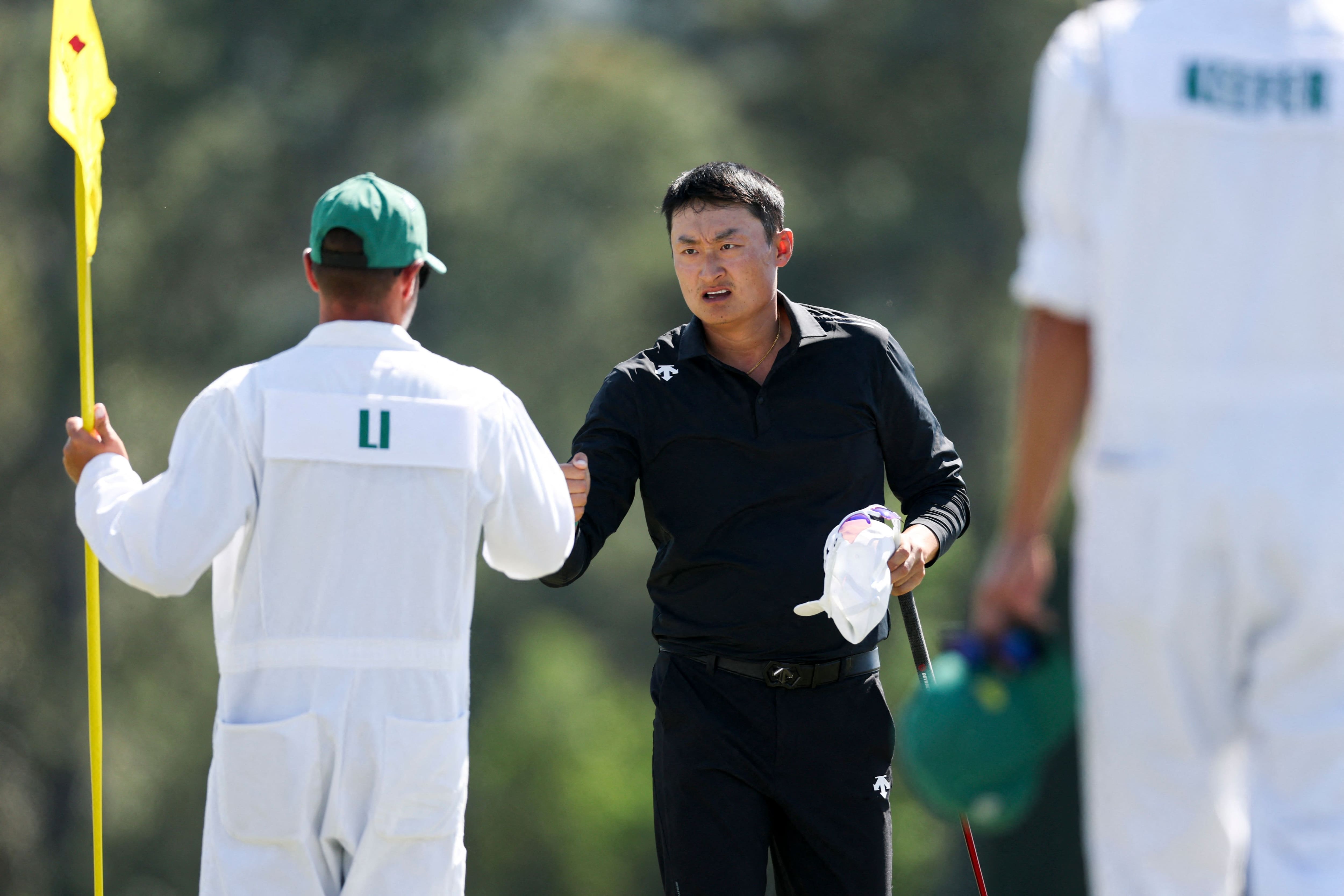 Tournoi des Maîtres : malade, ce golfeur réussit à se hisser parmi les Scottie Scheffler et cie au plus fort de la course à Augusta